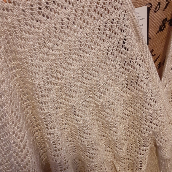 Bebe gold metallic keyhole back sweater - Picture 8 of 11